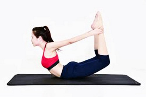 Cách ngừa đau khi mới tập yoga - Ảnh 2.