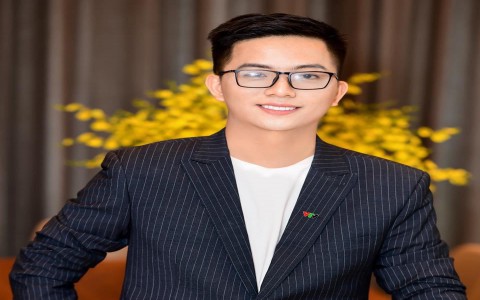 Từ trường làng xứ nghệ đến thầy giáo tài năng của Đại học ngoại thương
