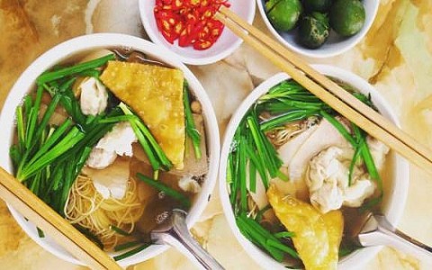 Dạo quanh phố phường với những món ăn mùa đông ở Hà Nội