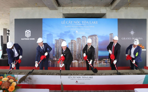 Grand Marina, Saigon cất nóc tòa tháp căn hộ hàng hiệu Marriott đầu tiên