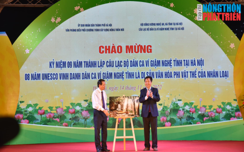 Chương trình nghệ thuật “Vang mãi câu ca Xứ Nghệ" giữa lòng Hà Nội