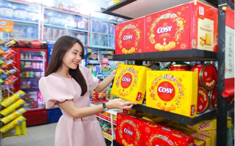 Thông điệp ý nghĩa "Cùng Kinh Đô, Tết vui chuyện sum vầy" của Mondelez Kinh Đô