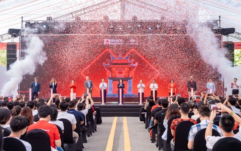 Chính thức khai mạc: Giải Marathon Quốc tế Hà Nội Techcombank mùa thứ 5