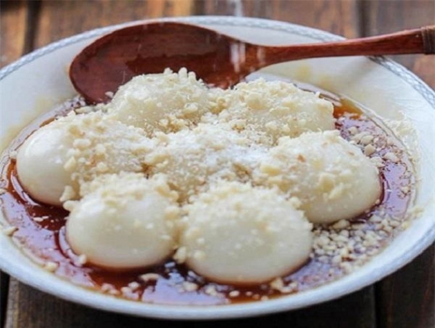 Chè trôi nước - Món ăn vặt lý tưởng ngày cuối tuần se lạnh