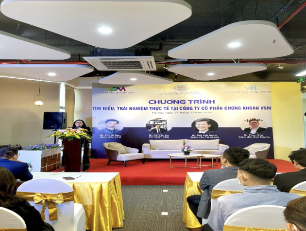 Chứng khoán VSM và hành trình kết nối sinh viên với doanh nghiệp
